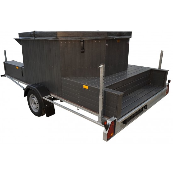 Koriks 1600 L hot tub on trailer